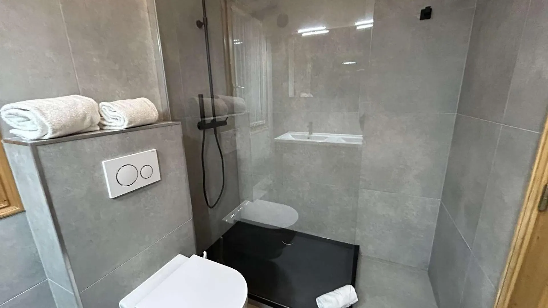 شقة Appartement Meribel 4 Pieces, 8 Pers, Proche Pistes, Parking, Wifi - Fr-1-180-620 Les Allues